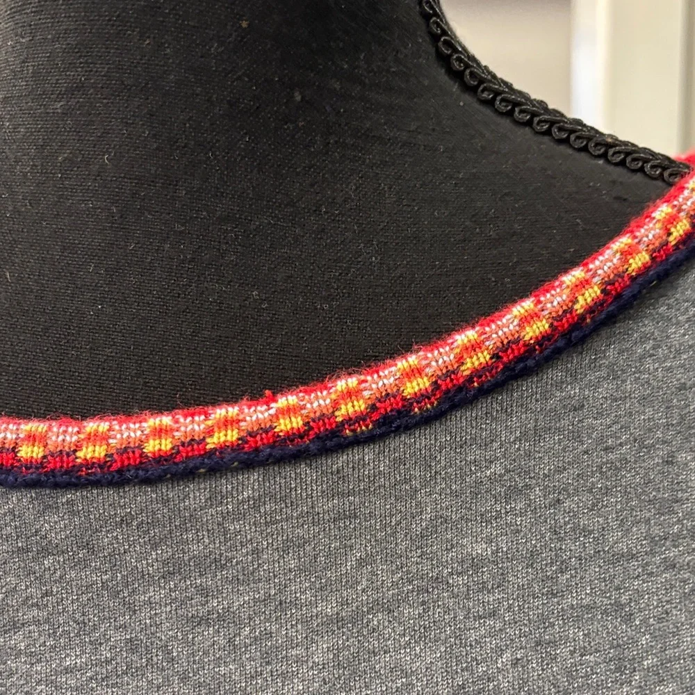 NATURAL LIFE Gray Sweatshirt with Red Accents - Picture 4 of 8